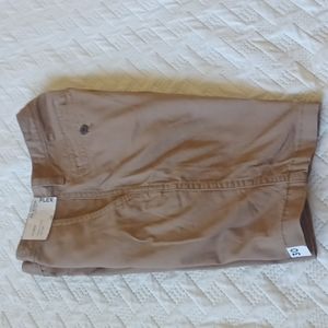 NWT Arizona Jean co.  Flex classic shorts for men